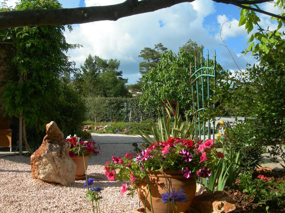 B&B Villa Les Tamaris Régusse Екстериор снимка