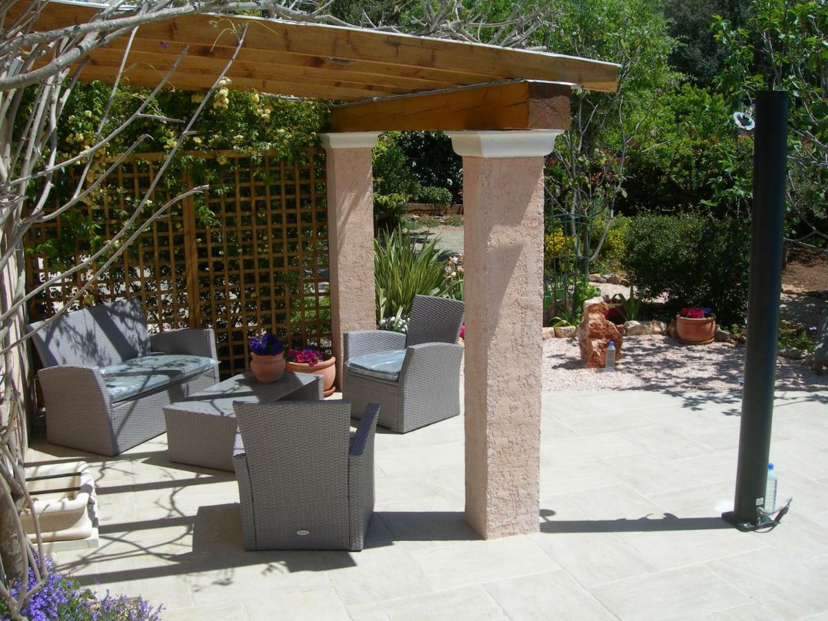 B&B Villa Les Tamaris Régusse Екстериор снимка